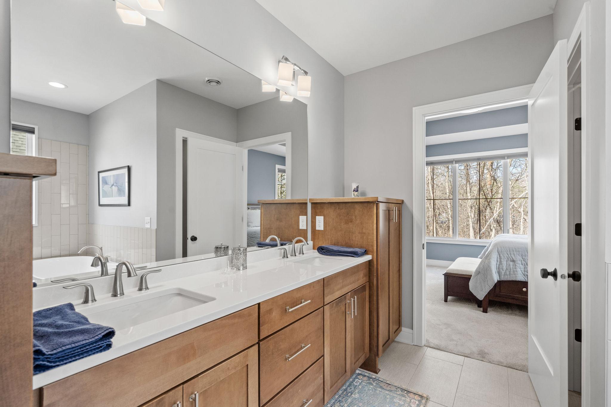 51-web-or-mls-25460 Park Ln-51.jpg