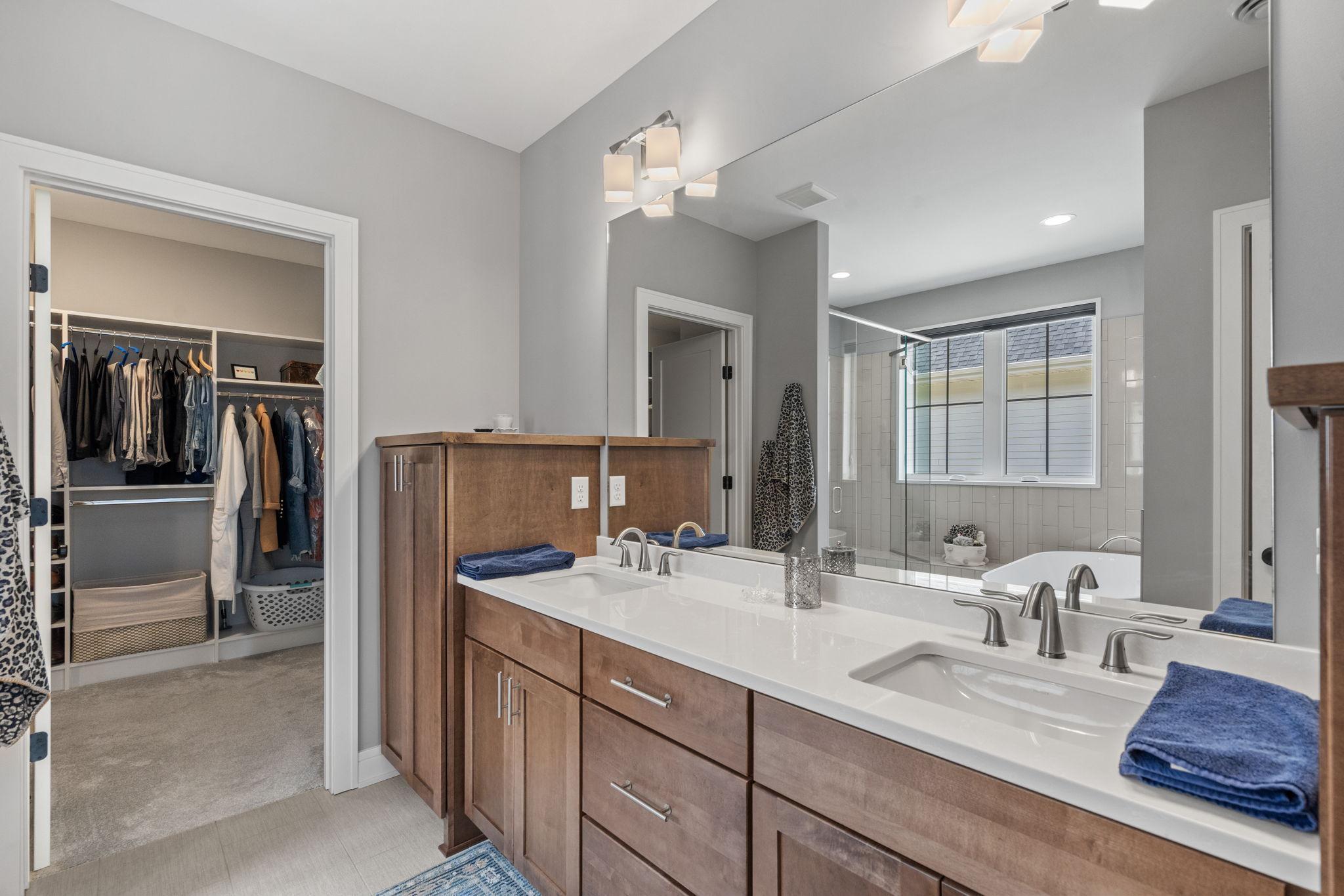 47-web-or-mls-25460 Park Ln-47.jpg