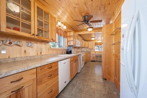 49616 Center Point Road, Bigfork, MN 56628