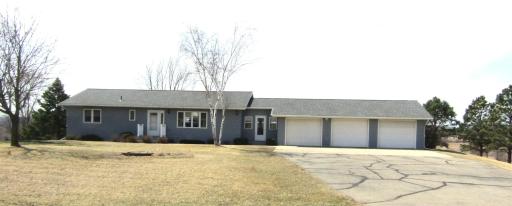 6049 Rolling Hills Drive SW, Montevideo, MN 56265