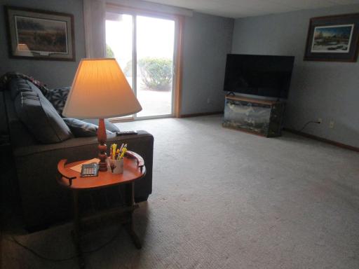 6049 Rolling Hills Drive SW, Montevideo, MN 56265