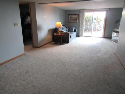 6049 Rolling Hills Drive SW, Montevideo, MN 56265
