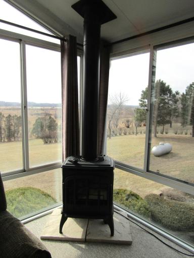 6049 Rolling Hills Drive SW, Montevideo, MN 56265