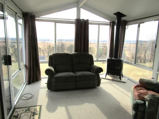 6049 Rolling Hills Drive SW, Montevideo, MN 56265
