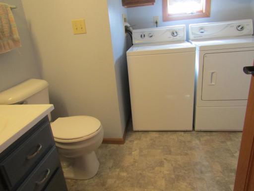 6049 Rolling Hills Drive SW, Montevideo, MN 56265