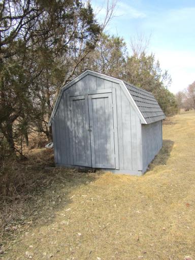 6049 Rolling Hills Drive SW, Montevideo, MN 56265