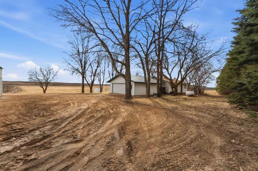 15682 150th Street, Osakis, MN 56360