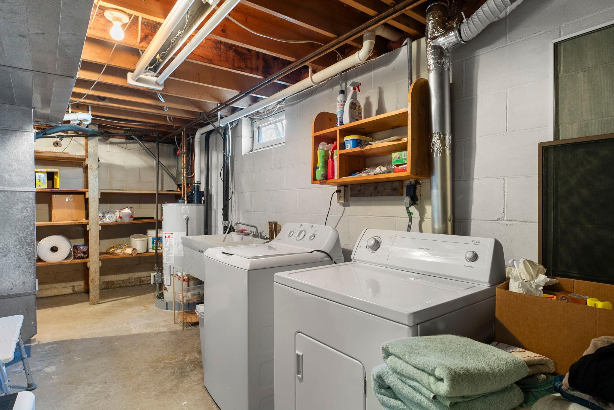 Large utility/laundry room