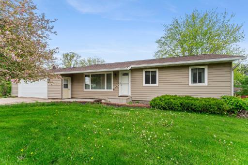 Fantastic 5 bedroom home located on a corner lot!