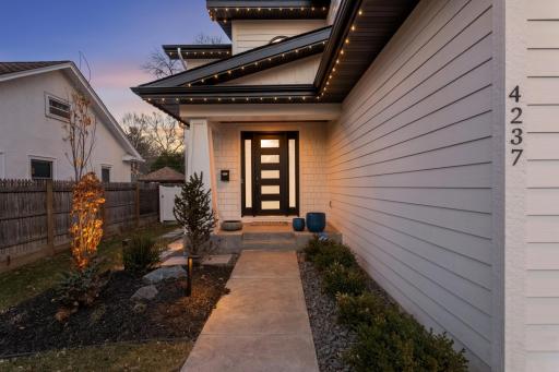 4237 Scott Terrace, Minneapolis, MN 55416