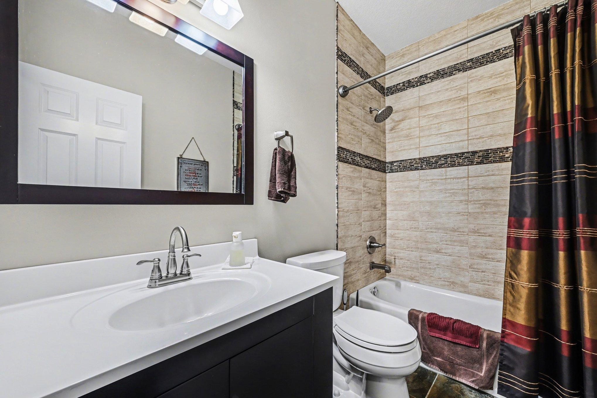 Full bath on the main floor