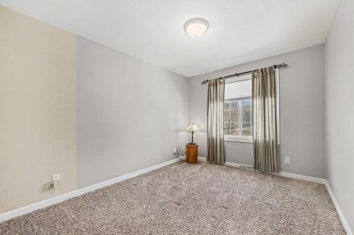 100 Peninsula Road, Minneapolis, MN 55441