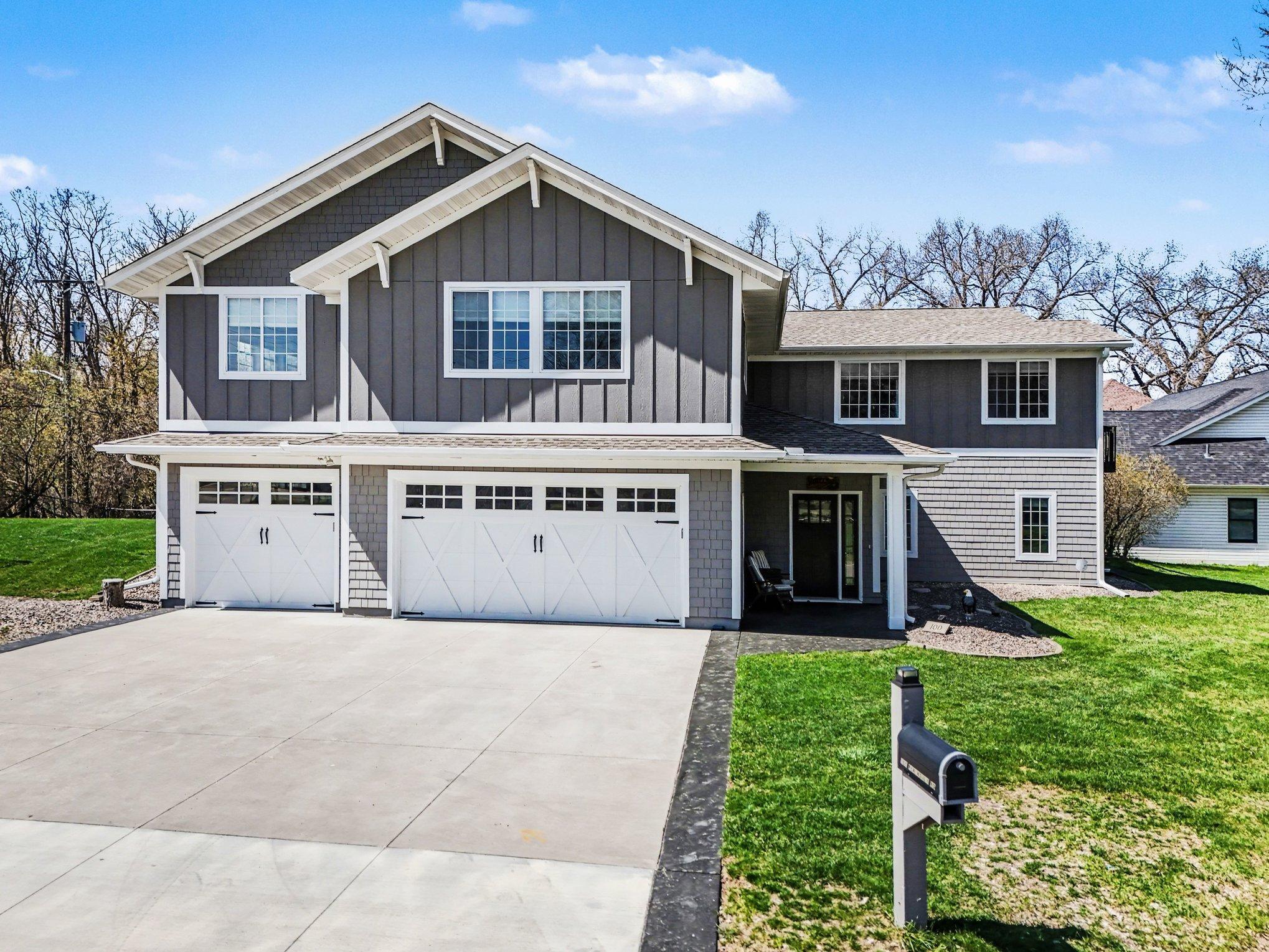 Exterior has been freshly painted