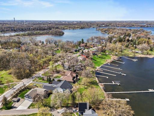 100 Peninsula Road, Minneapolis, MN 55441