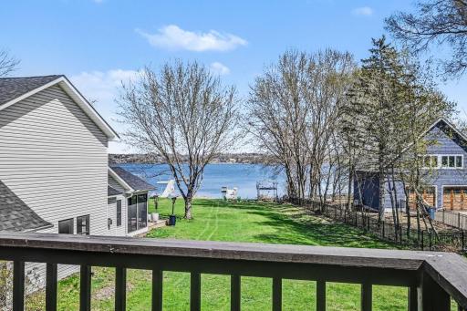 100 Peninsula Road, Minneapolis, MN 55441