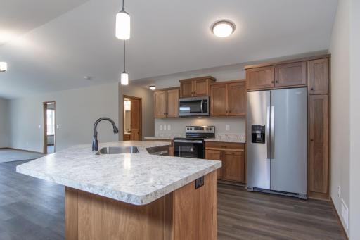 1078 Holton Ave, Brainerd, MN 56401