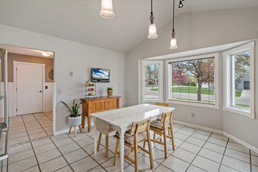 Expertly laid and well maintained, this ceramic tiling offers a clean, sturdy foundation for your busiest rooms.