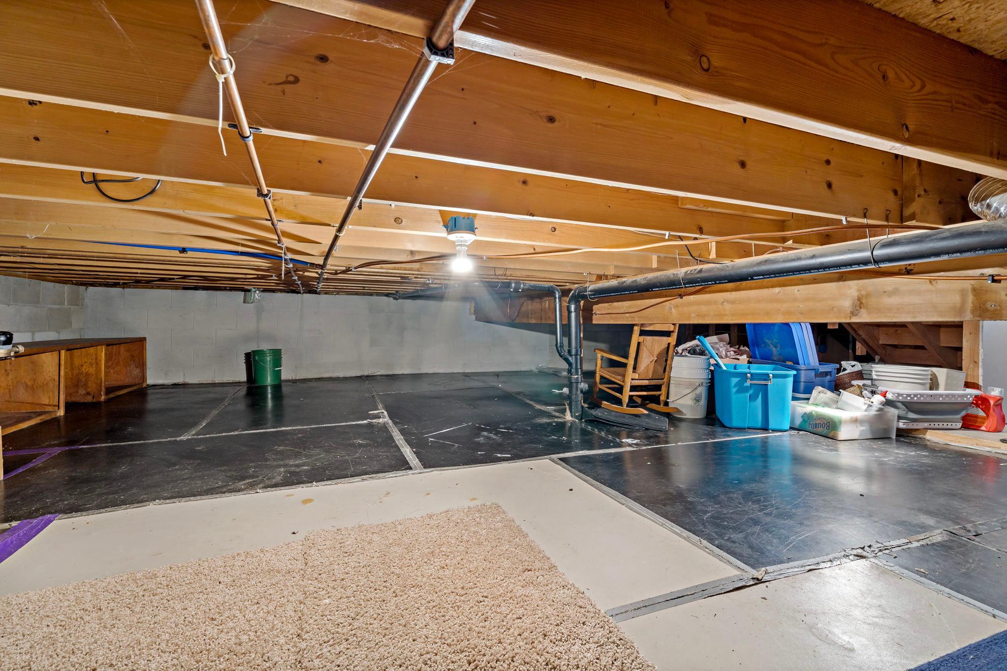 Storage galore!! This is the crawl space under the house.