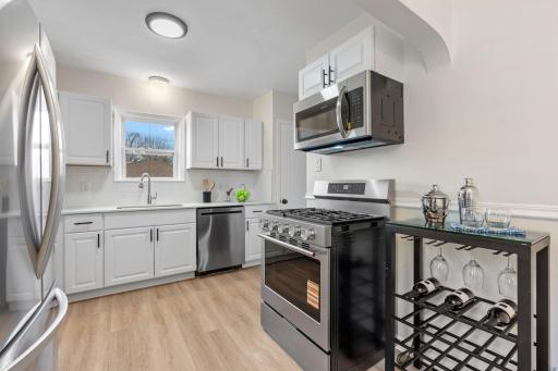 1671 Edmund Avenue, Saint Paul, MN 55104
