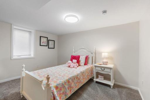 1671 Edmund Avenue, Saint Paul, MN 55104