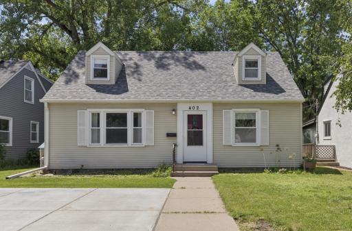 402 Jefferson Avenue S, Hopkins, MN 55343