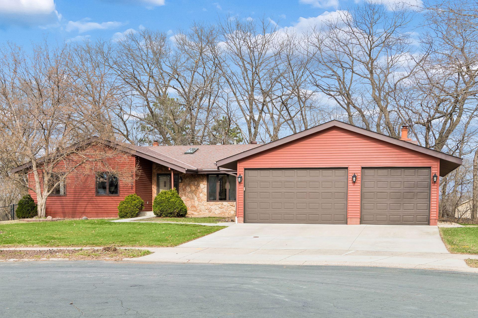 Welcome to 10001 Beard Avenue South!