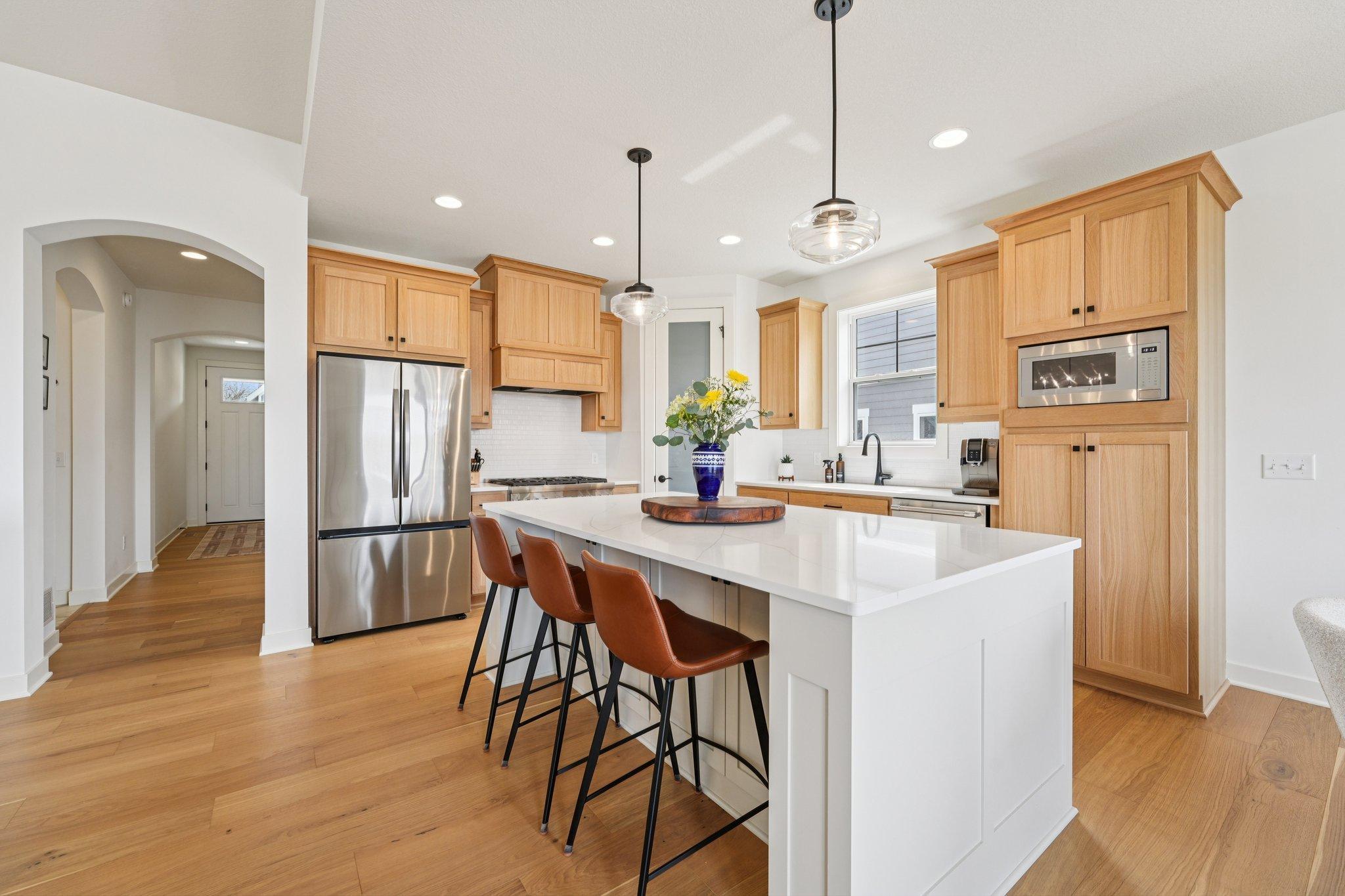Kitchen Island - 6621 Harvest Trl. Chaska, MN 55318