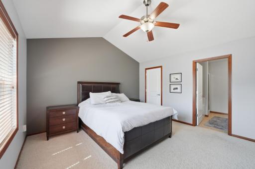 2156 Cedar Grove Trail, Eagan, MN 55122