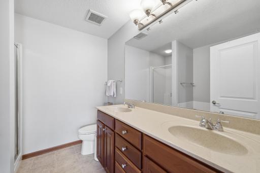 2156 Cedar Grove Trail, Eagan, MN 55122