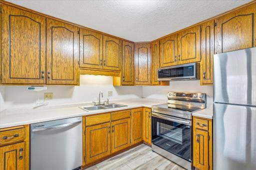 3150 Glen Oaks Avenue, 105A, White Bear Lake, MN 55110