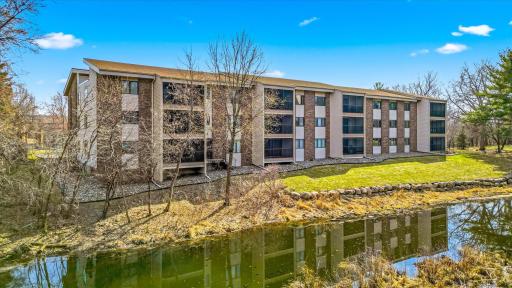 3150 Glen Oaks Avenue, 105A, White Bear Lake, MN 55110