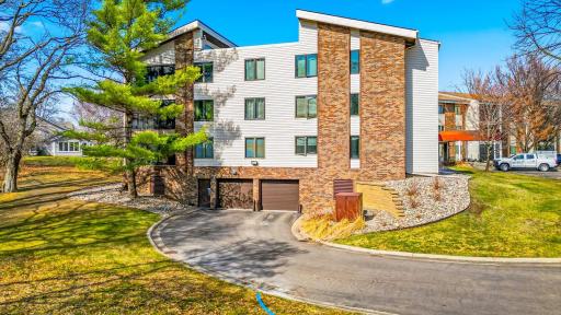 3150 Glen Oaks Avenue, 105A, White Bear Lake, MN 55110