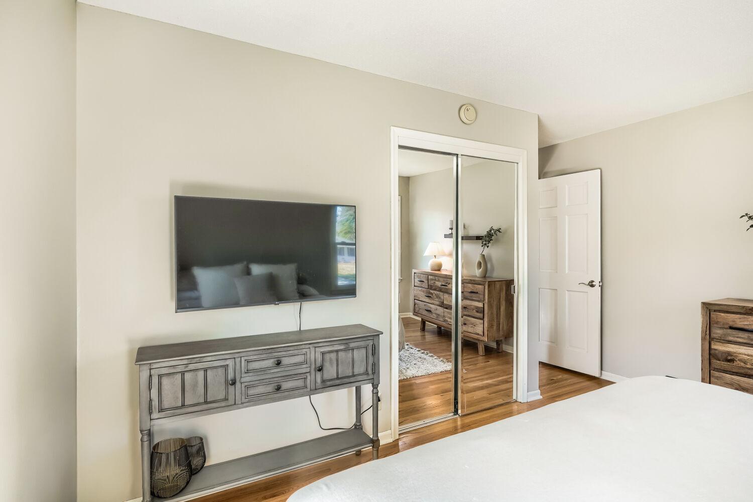 8605 Poplar Bridge Curve - Web Quality - 015 - 15 Primary Bedroom.jpg