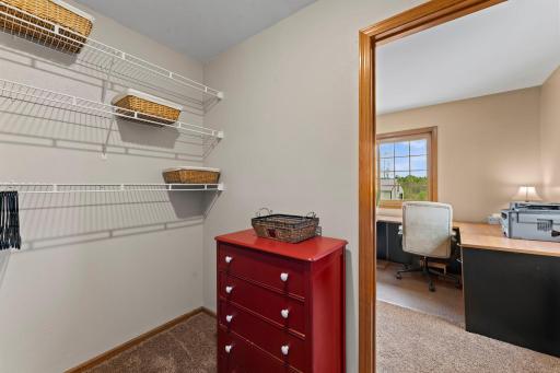 63-web-or-mls-43224 Cedarcrest Trl-464.jpg