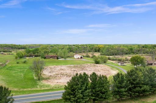 3-web-or-mls-43224 Cedarcrest Trl-6.jpg