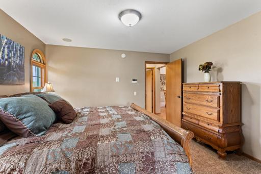 47-web-or-mls-43224 Cedarcrest Trl-424.JPG