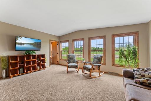 21-web-or-mls-43224 Cedarcrest Trl-284.JPG