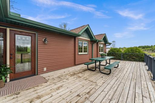 91-web-or-mls-43224 Cedarcrest Trl-144.JPG