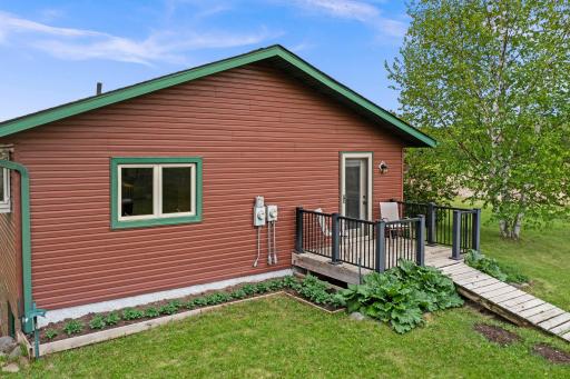 99-web-or-mls-43224 Cedarcrest Trl-100.jpg