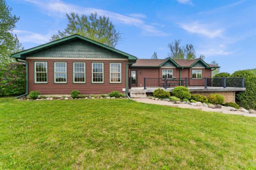 16-web-or-mls-43224 Cedarcrest Trl-139.JPG