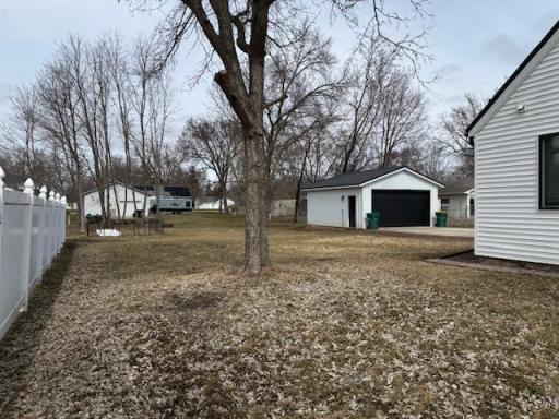 627 E South Street, Litchfield, MN 55355