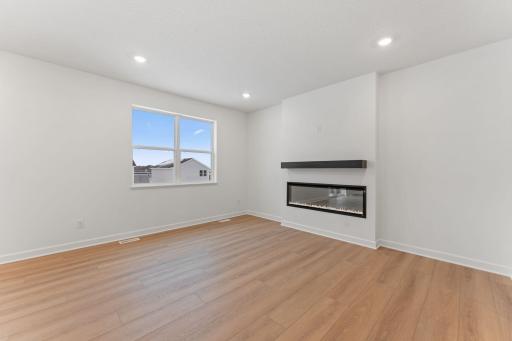 22385 Isla Way, Rogers, MN 55374