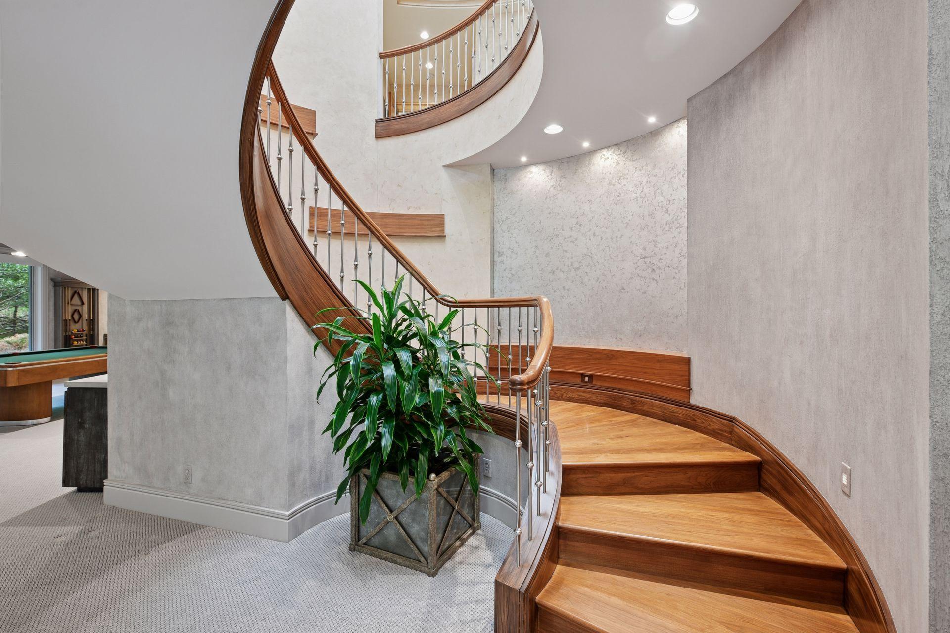 Staircase landing next to the amazing wet bar.