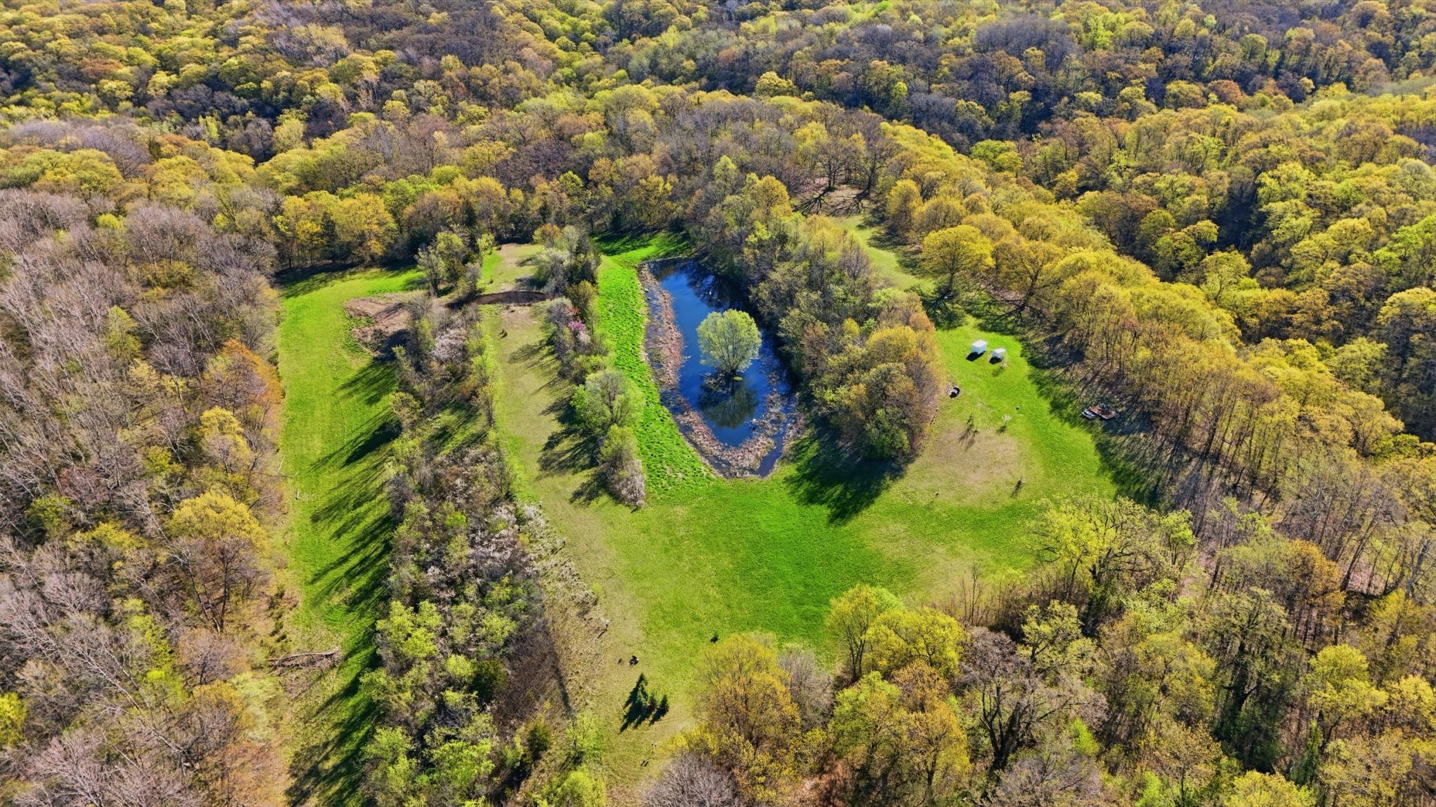 17471_johnsonmemorialdr_003.jpg