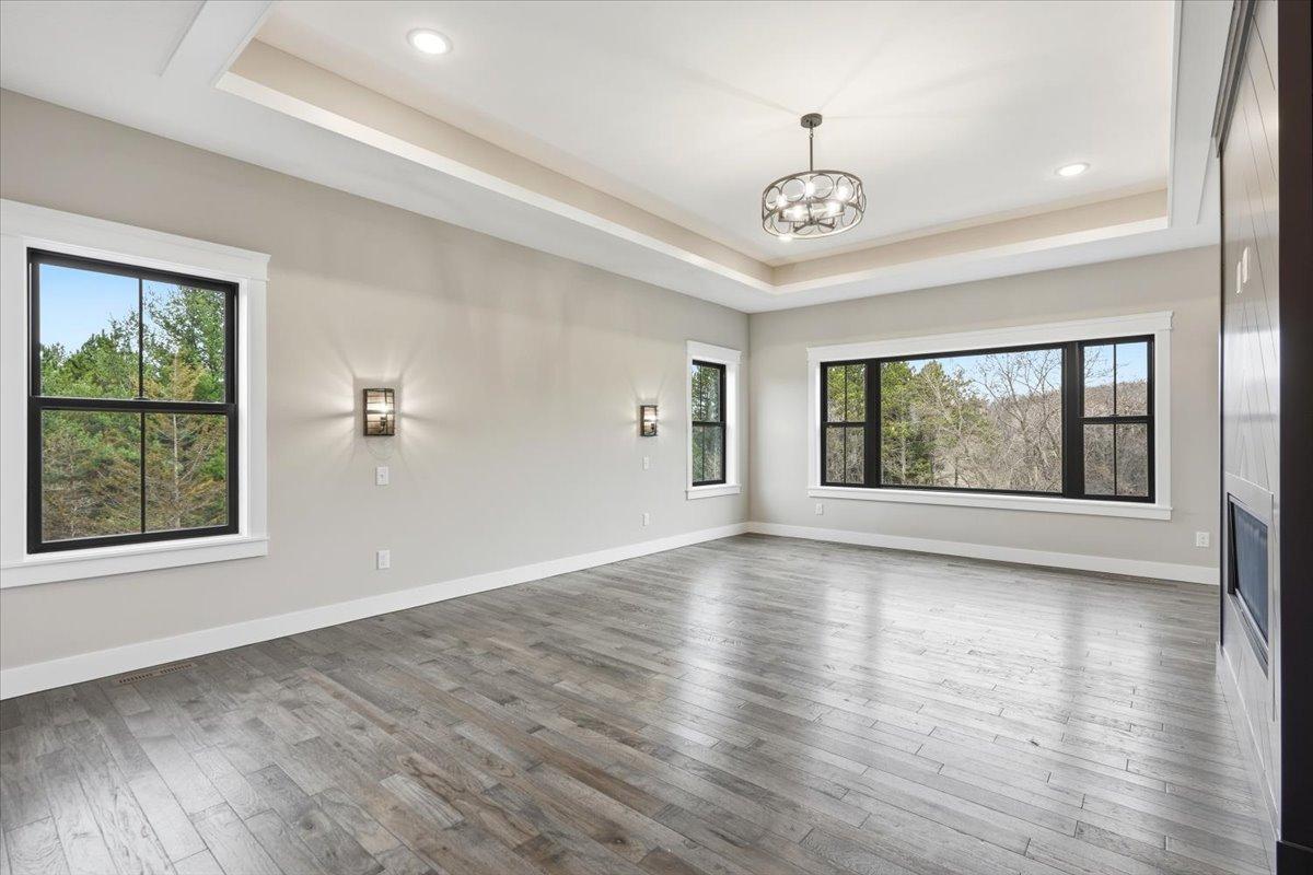 31-Upstairs Living.jpg