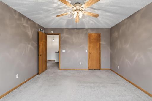1925 Southcross Drive W, 1306, Burnsville, MN 55306