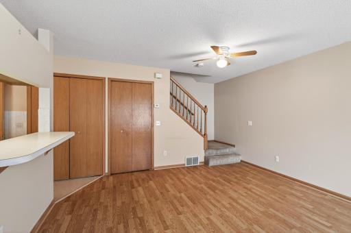 1925 Southcross Drive W, 1306, Burnsville, MN 55306