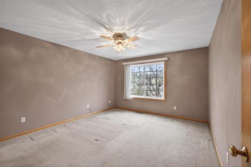 1925 Southcross Drive W, 1306, Burnsville, MN 55306
