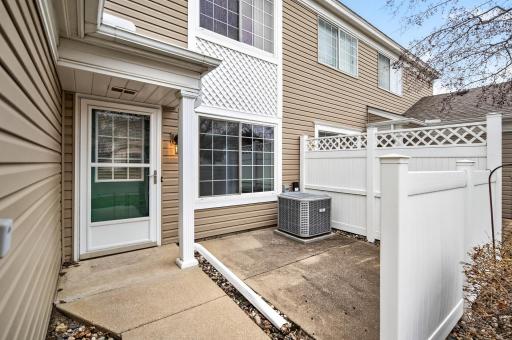 1925 Southcross Drive W, 1306, Burnsville, MN 55306