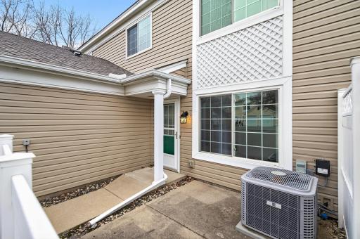 1925 Southcross Drive W, 1306, Burnsville, MN 55306